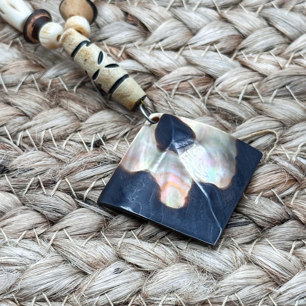Organic Natural Tribal Carved Bead Boho Necklace Abalone Shell Pendant Jewelry